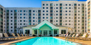 The Cosmopolitan Apartments Gallery 2