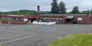 3000 MAIN Street Gallery 1