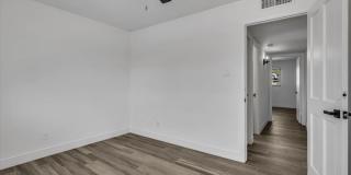 8207 E Montebello Avenue Gallery 14