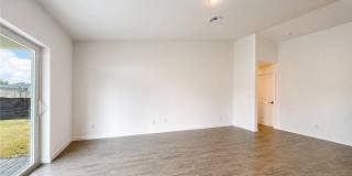 2925 NE 6th Avenue Gallery 8