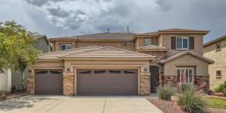 333 Shimmering Moon Street 333 Shimmering Moon Street Gallery 1