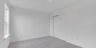 122 Woolley Court Gallery 30