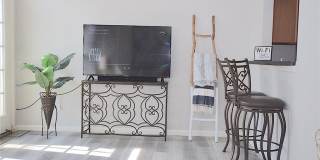 2505 Hartley Street Gallery 5