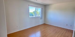 3 Bedroom 2 Bath Penthouse condo in Van Nuys Gallery 19
