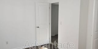 702 N 70th St Gallery 25