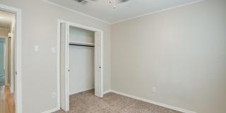 2621 76th Street Gallery 29