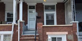 2 Bedroom 1.5 Bath Home with Den, Covered Porch and Fenced Backyard Gallery 24
