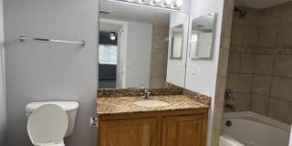 301 SW Palm Drive Gallery 16