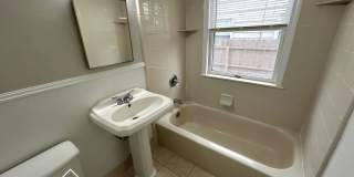 Charming 2 Bedroom 1 Bathroom now available for rent! Gallery 12