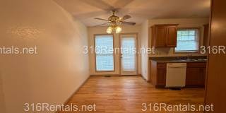 $1,595 - 3 bed 2 bath - Beautiful Remodeled Duplex Home Available Now! Gallery 6