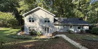 1021 Sourwood Court Gallery 1