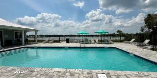 Modern 2-Bedroom Townhome with Dual Suites in Beautiful Winter Haven! Gallery 21