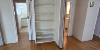 Quaint 2 Bedroom Duplex Gallery 4