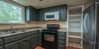 1002 River Oak Gallery 9