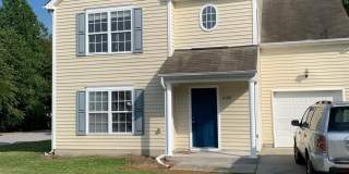 4180 Dalcross Road Gallery 1