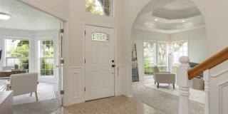 Elmonica Luxury! 4BD/3BTH w/ 3-Car Garage + A/C + Oversized Backyard + Pets Welcome! Gallery 4