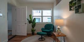 117 East Bellevue Pl. Gallery 9