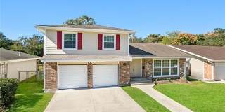 312 WESTMEADE Drive Gallery 1