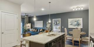 Dream Asheville Exchange Gallery 18