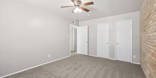 Premier Gardens Apt. Gallery 36