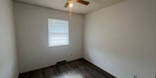 2 bedroom in Wood River Gallery 7