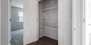 Eagle Creek Townhomes Gallery 6