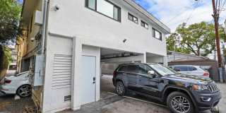 5667 La Mirada Avenue Apartmenets Gallery 45