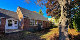 4BR/2BA LISBON FALLS BRICK CAPE LONG TERM RENTAL Gallery 1