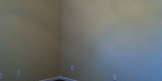 2Bed/2BathDuplex With A Fenced in Yard! Gallery 1