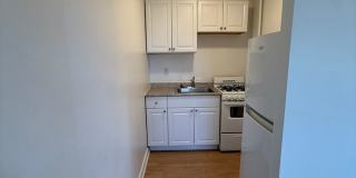 5424 Fifth Avenue Gallery 186