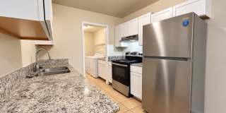 2 bedroom 1.5 bath Duplex in Fayetteville Gallery 1