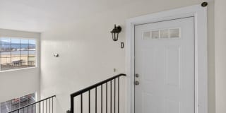 Clean 2 Bedroom. 2 bath apartment Gallery 5