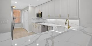 5430 EAGLES POINT CIRCLE Gallery 8