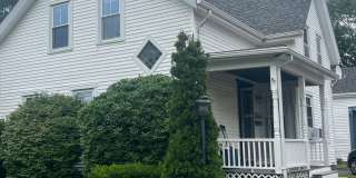 Charming 1 Bedroom 1 Bath Apt. in Middleboro Gallery 1