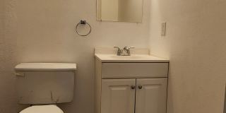 Wonderful townhome unit in Arvada! MOVE IN READY!! Gallery 10