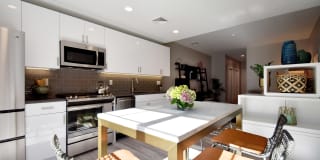 1177 Greens Farms Gallery 10