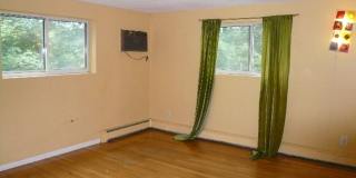 Spacious unit with amazing location in Newton Corner available 9/1/26 GREAT VALUE! Gallery 5