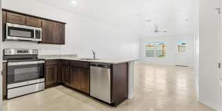 1226 Lehmann Drive Gallery 10