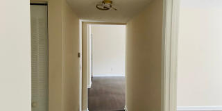 3 bedrooms /2 bath Condo Available Now Gallery 10