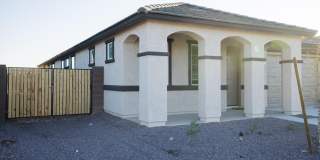 8437 W Medlock Drive Gallery 4