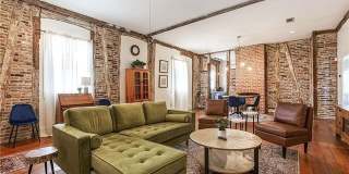 536 JACKSON Avenue Gallery 2