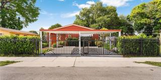 2225 NW 170th Ter Gallery 30