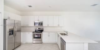 11930 SW 246th Ln Gallery 9