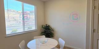 Fully Furnished 3-Bedroom Townhome Resort-Style Community Living Gallery 10