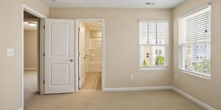 210 Adobe Place Gallery 30