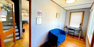 137 Oakland Street Gallery 4