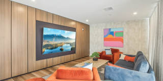 The Americana Gallery 12