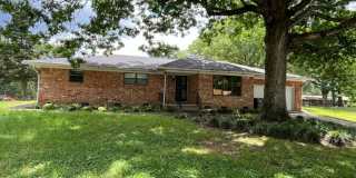 Very Nice 3 Bedroom 2 Bathroom House near the University of Arkansas Little Rock Gallery 1