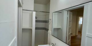 Adams Apartments Gallery 15