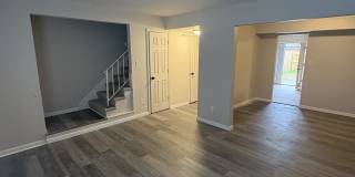 813 S Grosvenor Ct Gallery 36